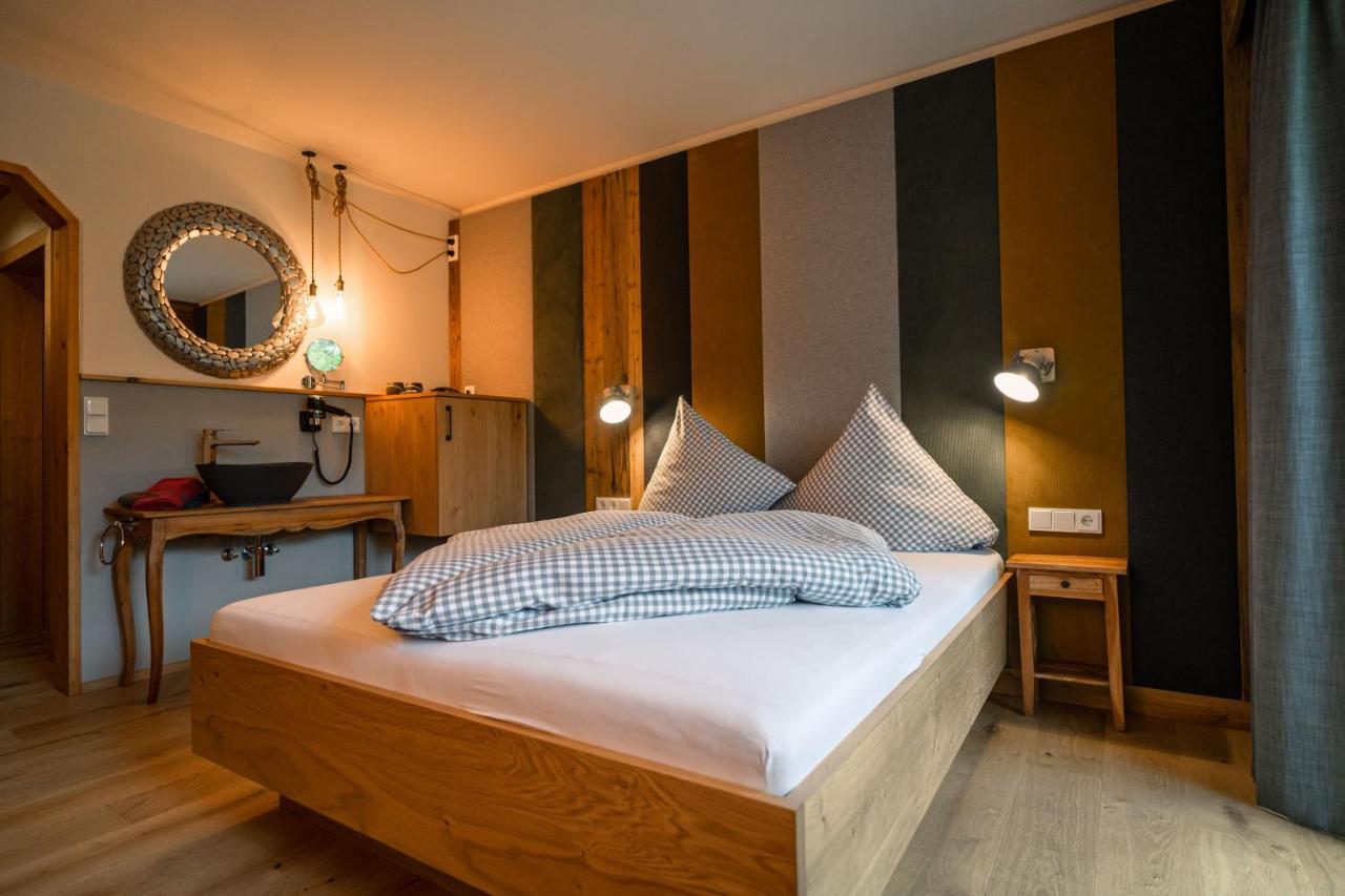 Hotel Landhaus Tirolerherz ザンクト・ウルリッヒ・アム・ピラーゼー エクステリア 写真