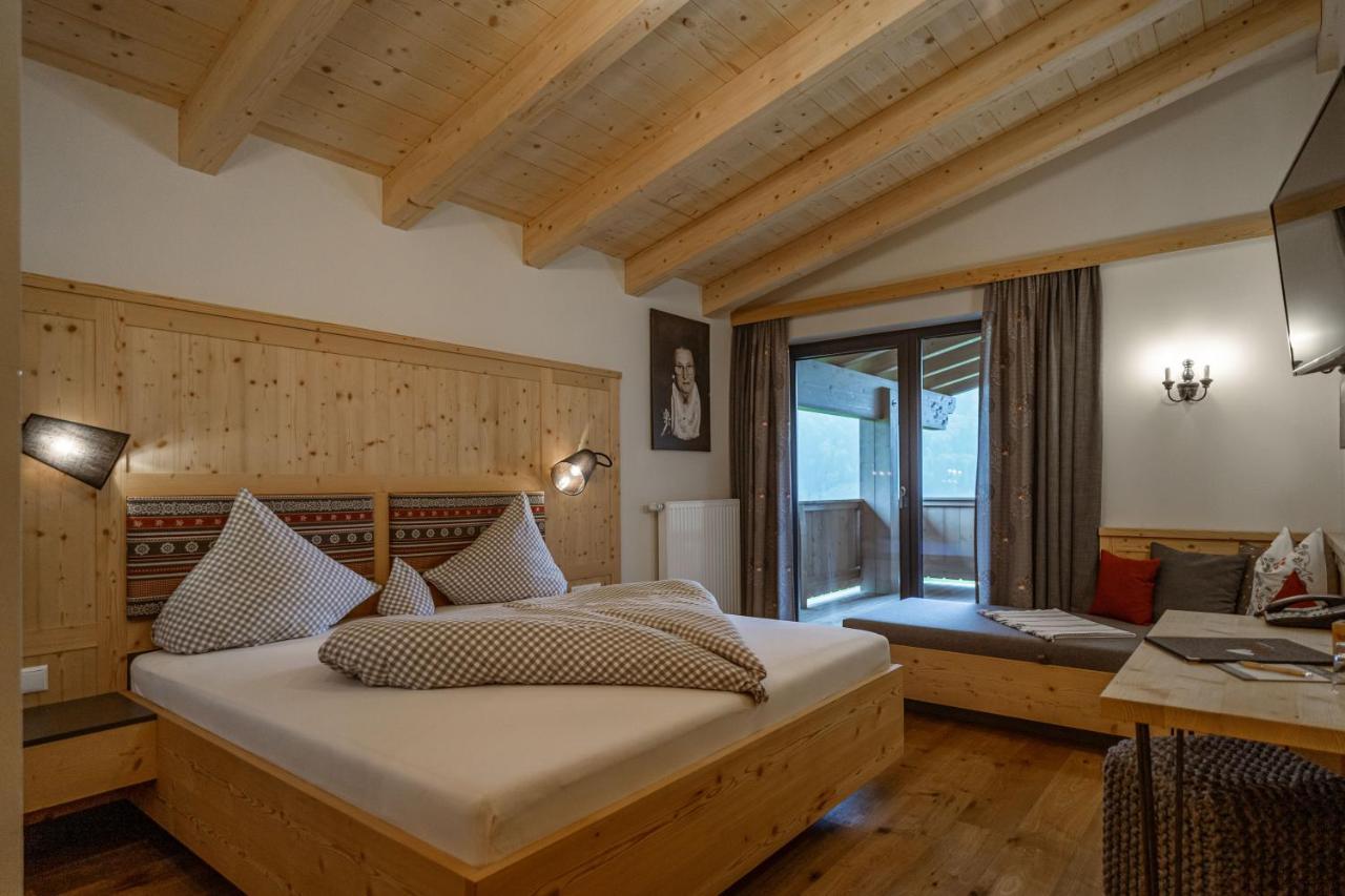 Hotel Landhaus Tirolerherz ザンクト・ウルリッヒ・アム・ピラーゼー エクステリア 写真