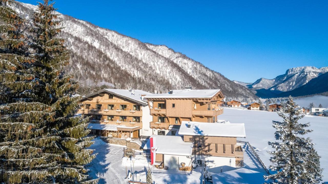 Hotel Landhaus Tirolerherz ザンクト・ウルリッヒ・アム・ピラーゼー エクステリア 写真