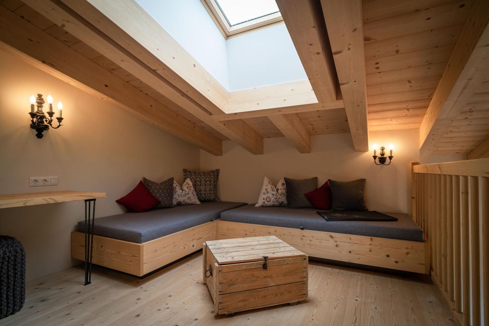 Hotel Landhaus Tirolerherz ザンクト・ウルリッヒ・アム・ピラーゼー 部屋 写真